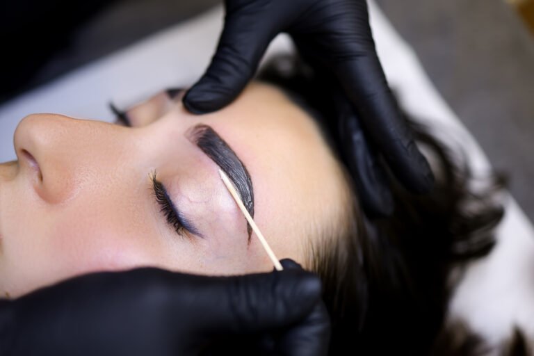 Brow shaping at Zuri – lash extensions and brows in Jumeirah